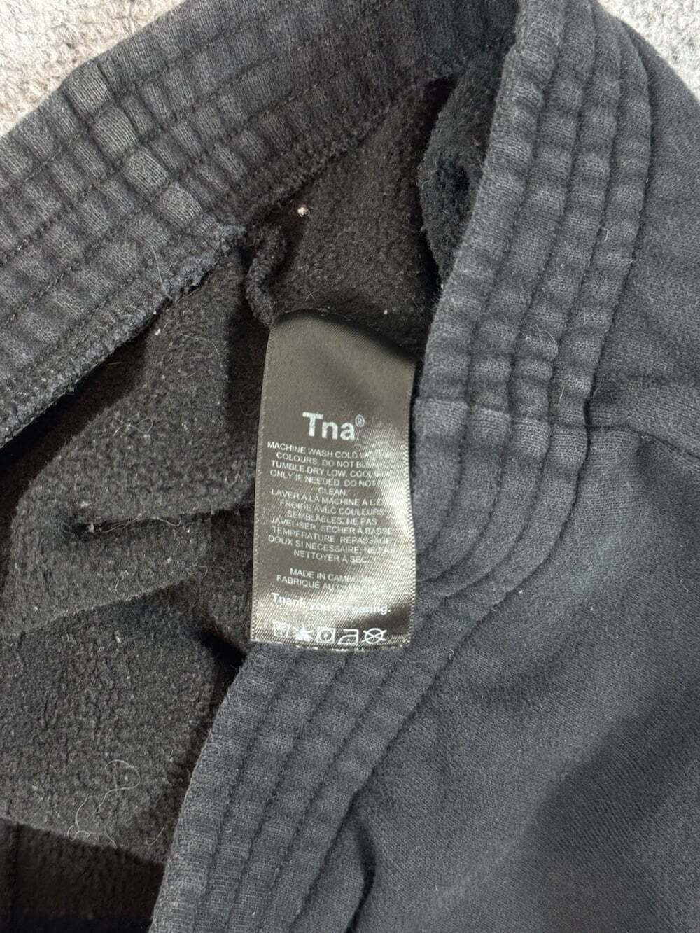 Tna Aritzia Cozy Fleece Women’s Athletic Short Shorts Black XS Elastic Waist - Picture 6 of 6